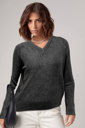 Светр 292 чорний